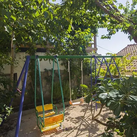 Apartments Matea Tisno Exterior photo
